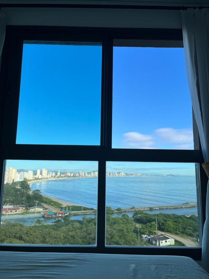 Apartamento Novo Frente Mar Com Piscina Em Home Club Penha  Exteriér fotografie